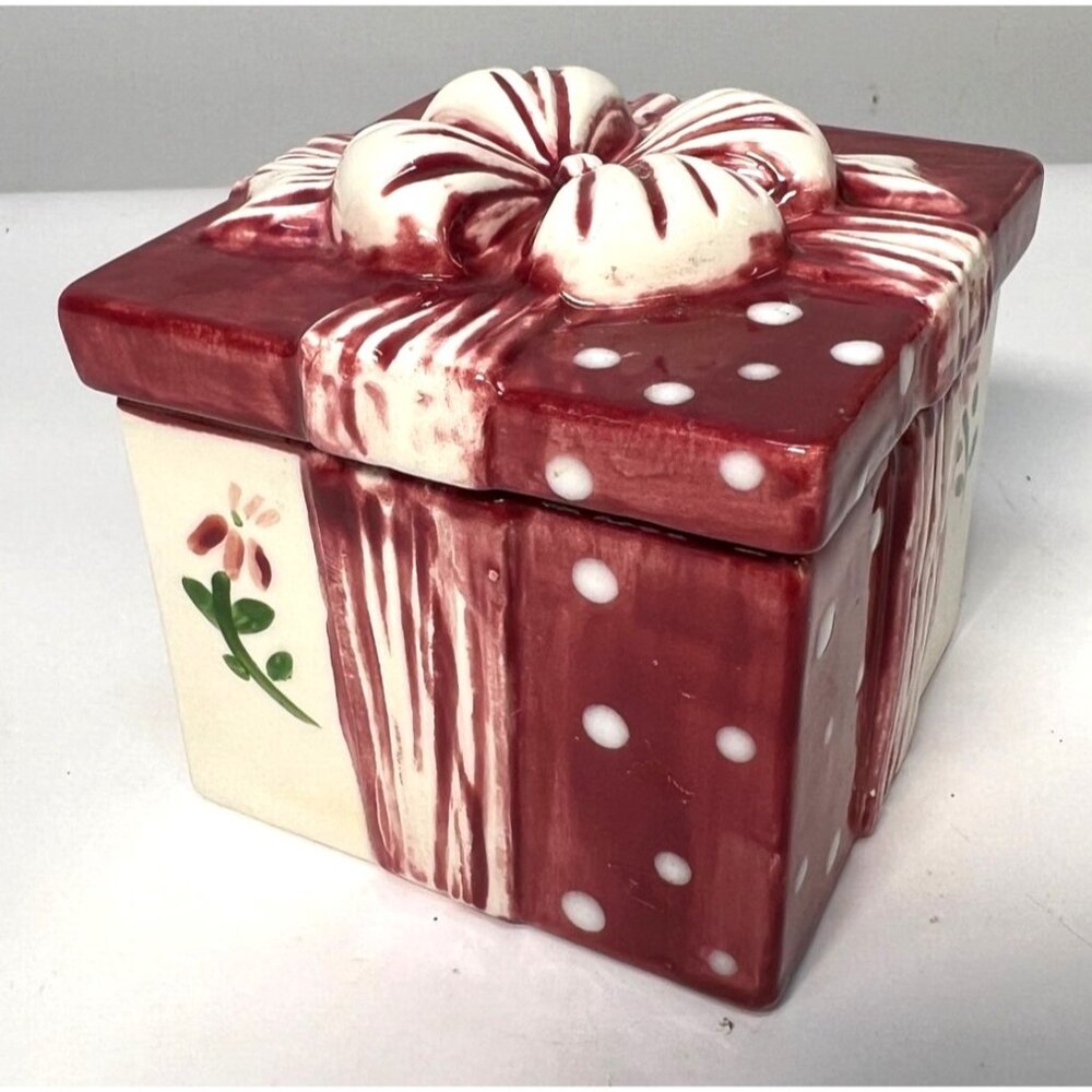 Hand-Painted Ceramic Gift Box-Shaped Container With Lid Red & White Polka Dot An